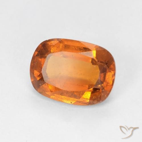 Grenat Hessonite Orange moyen naturelle Coussin, 1.55 ct, VS-SI