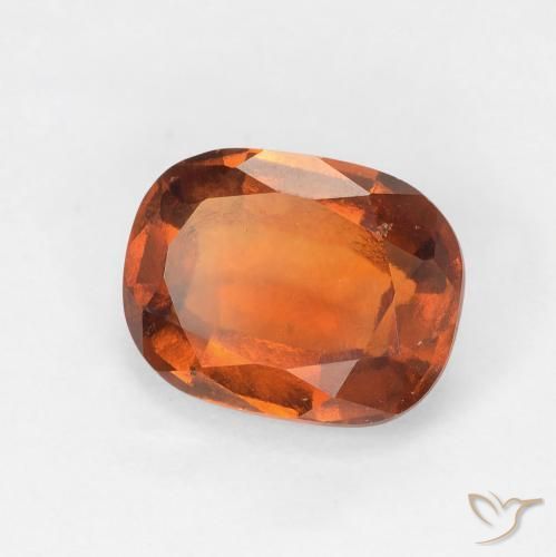 Grenat Hessonite Orange foncé naturelle Coussin, 2.39 ct, VS