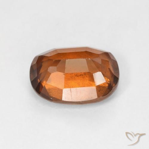 Grenat Hessonite Orange feu naturelle Coussin, 2.27 ct, VS-SI