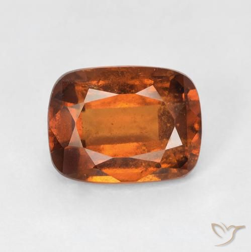 Grenat Hessonite Orange foncé naturelle Coussin, 2.60 ct, VS-SI