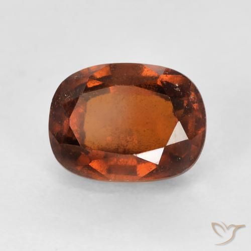 Grenat Hessonite Orange foncé naturelle Coussin, 2.42 ct, VS-SI