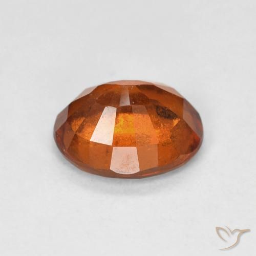 Grenat Hessonite Orange foncé naturelle ovale, 1.50 ct, VS