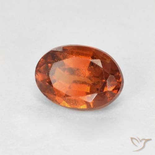 Grenat Hessonite Orange rougeâtre naturelle ovale, 1.16 ct, VVS-VS