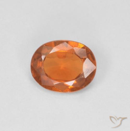 Grenat Hessonite Orange foncé naturelle ovale, 0.82 ct, VVS-VS