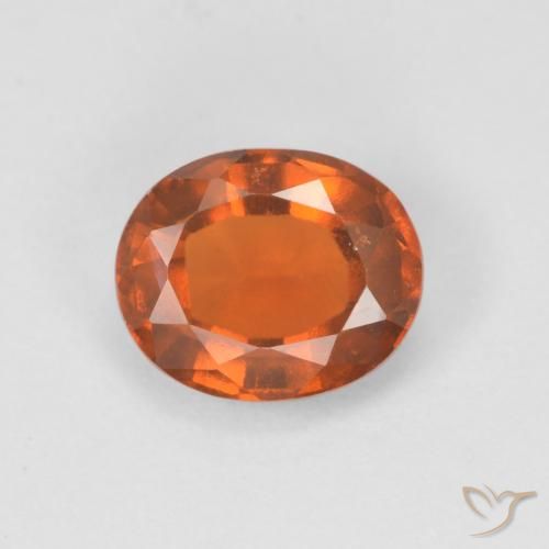 Grenat Hessonite Orange rougeâtre naturelle ovale, 1.43 ct, VVS-VS