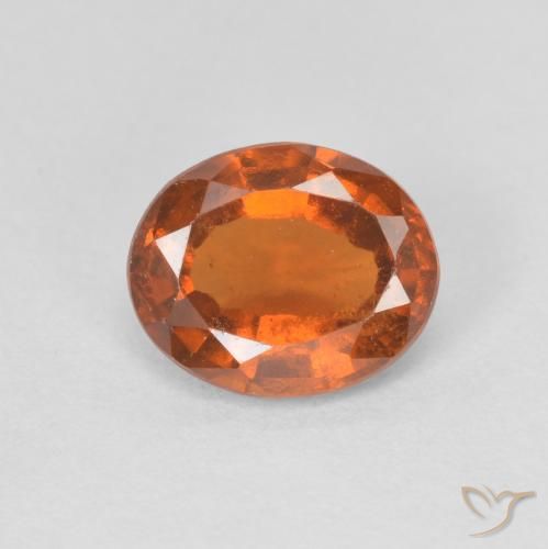 Grenat Hessonite Orange rougeâtre naturelle ovale, 1.37 ct, VS
