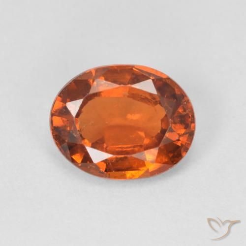 Grenat Hessonite Orange rougeâtre naturelle ovale, 1.53 ct, VS
