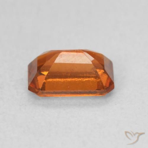 Grenat Hessonite Orange foncé naturelle Octogone / coupe Émeraude, 0.90 ct, VS