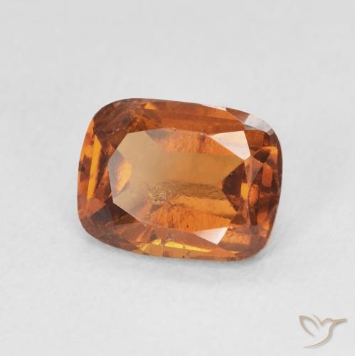 Grenat Hessonite Orange foncé naturelle Coussin, 2.28 ct, VS-SI