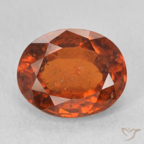 Grenat Hessonite Orange moyen naturelle ovale, 2.59 ct, VS-SI