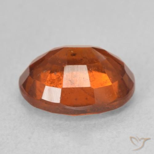 Grenat Hessonite Orange moyen naturelle ovale, 2.59 ct, VS-SI