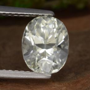 Hiddenite Vert clair naturelle Coupe ovale, 2.60 ct, VVS-VS