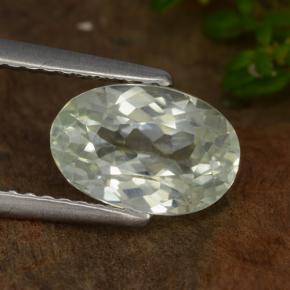 Hiddenite Vert clair naturelle Coupe ovale, 2.36 ct, VVS-VS