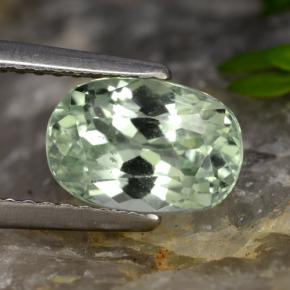 Hiddenite Vert clair naturelle Coupe ovale, 2.31 ct, VS
