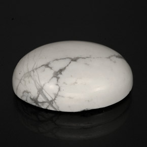 Howlite Blanc grisâtre naturelle Coupe ovale, 5.82 ct, Opaque