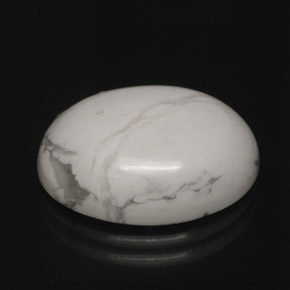 Howlite Blanc grisâtre naturelle Coupe ovale, 8.10 ct, Opaque