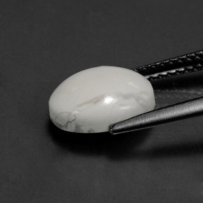 Howlite blanc naturelle coupe ovale, 2,63 ct, opaque