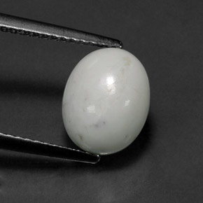 Howlite blanc naturelle coupe ovale, 2,94 ct, opaque