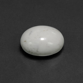 Howlite blanc naturelle coupe ovale, 2,94 ct, opaque
