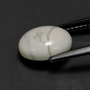 Howlite Blanc grisâtre naturelle Coupe ovale, 2.67 ct, Opaque