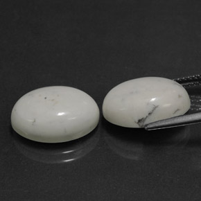 Achetez naturel 12,74ct blanc howlite gems, coupe ovale, en provenance états unis chez gemselect. en stock, livraison internationale!