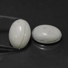 Achetez naturel 11,68ct blanc howlite gems, coupe ovale, en provenance états unis chez gemselect. en stock, livraison internationale!