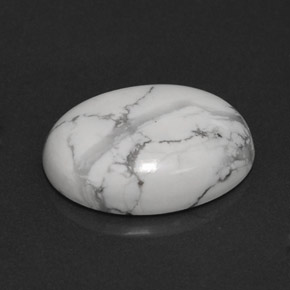 Howlite blanc naturelle coupe ovale, 7,54 ct, opaque