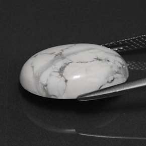 Howlite blanc naturelle coupe ovale, 7,54 ct, opaque