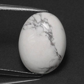 Howlite blanc naturelle coupe ovale, 7,41 ct, opaque