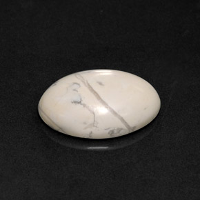 Howlite blanc naturelle coupe ovale, 9,30 ct, opaque