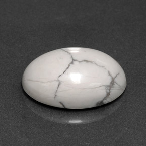 Howlite blanc naturelle coupe ovale, 5,87 ct, opaque