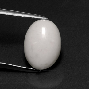 Howlite blanc naturelle coupe ovale, 5,40 ct, opaque