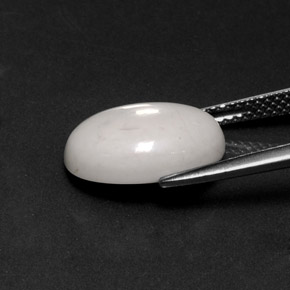 Howlite blanc naturelle coupe ovale, 5,40 ct, opaque