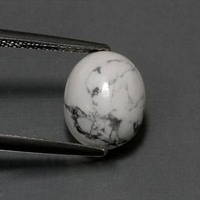 Howlite blanc naturelle coupe ovale, 2,41 ct, opaque