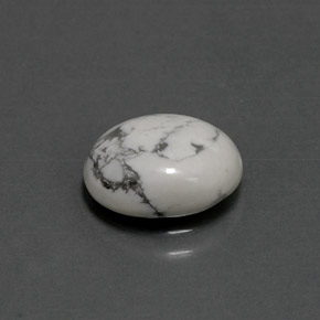 Howlite blanc naturelle coupe ovale, 2,41 ct, opaque