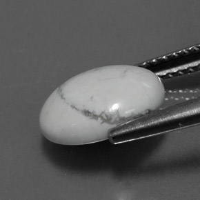 Howlite blanc naturelle coupe ovale, 2,49 ct, opaque