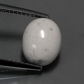 Howlite blanc naturelle coupe ovale, 2,32 ct, opaque