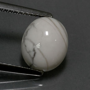Howlite Blanc grisâtre naturelle Coupe ovale, 2.36 ct, Opaque