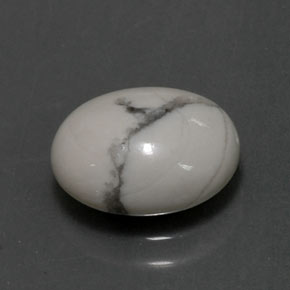 Howlite Blanc grisâtre naturelle Coupe ovale, 2.60 ct, Opaque
