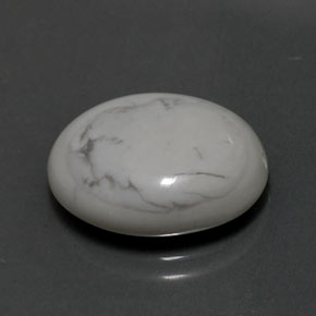 Howlite blanc naturelle coupe ovale, 8,19 ct, opaque