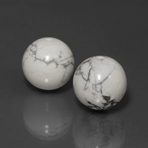Achetez naturel ct Blanc grisâtre Howlite gems, Sphère / Boule, En provenance États Unis chez GemSelect. En stock, livraison internationale!