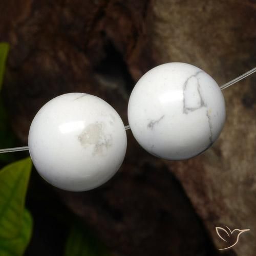 Shop natural 46.44ct Blanc grisâtre Howlite gems, Sphère / Boule, from États Unis at GemSelect. In stock, global shipping!