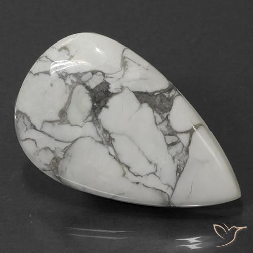 Howlite Blanc grisâtre naturelle En forme de poire, 67.87 ct, Opaque
