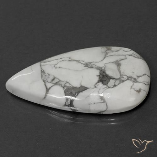 Howlite Blanc grisâtre naturelle En forme de poire, 67.87 ct, Opaque