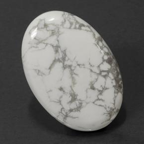 Howlite blanc naturelle coupe ovale, 66,12 ct, opaque