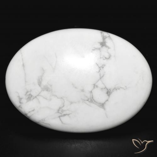 30.49ct Naturel Blanc grisâtre Howlite, ovale, Opaque