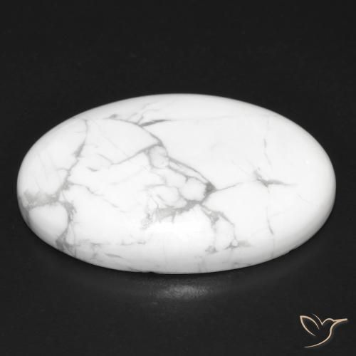 Howlite Blanc grisâtre naturelle ovale, 32.88 ct, Opaque