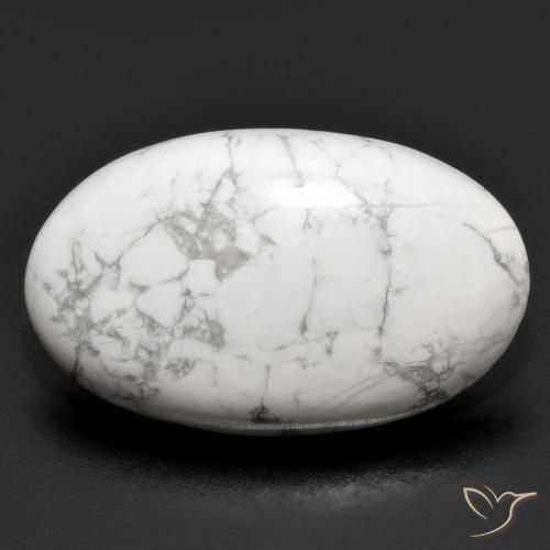 22.76ct Naturel Blanc grisâtre Howlite, ovale, Opaque