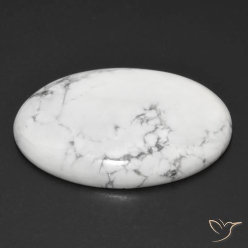 Howlite Blanc grisâtre naturelle ovale, 30.49 ct, Opaque