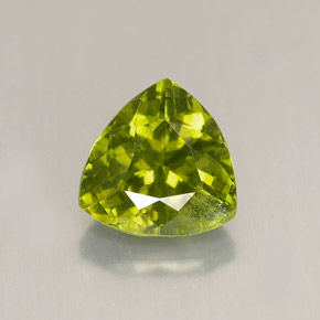 Idocrase vert naturelle trillion, 1,80 ct, VS-SI